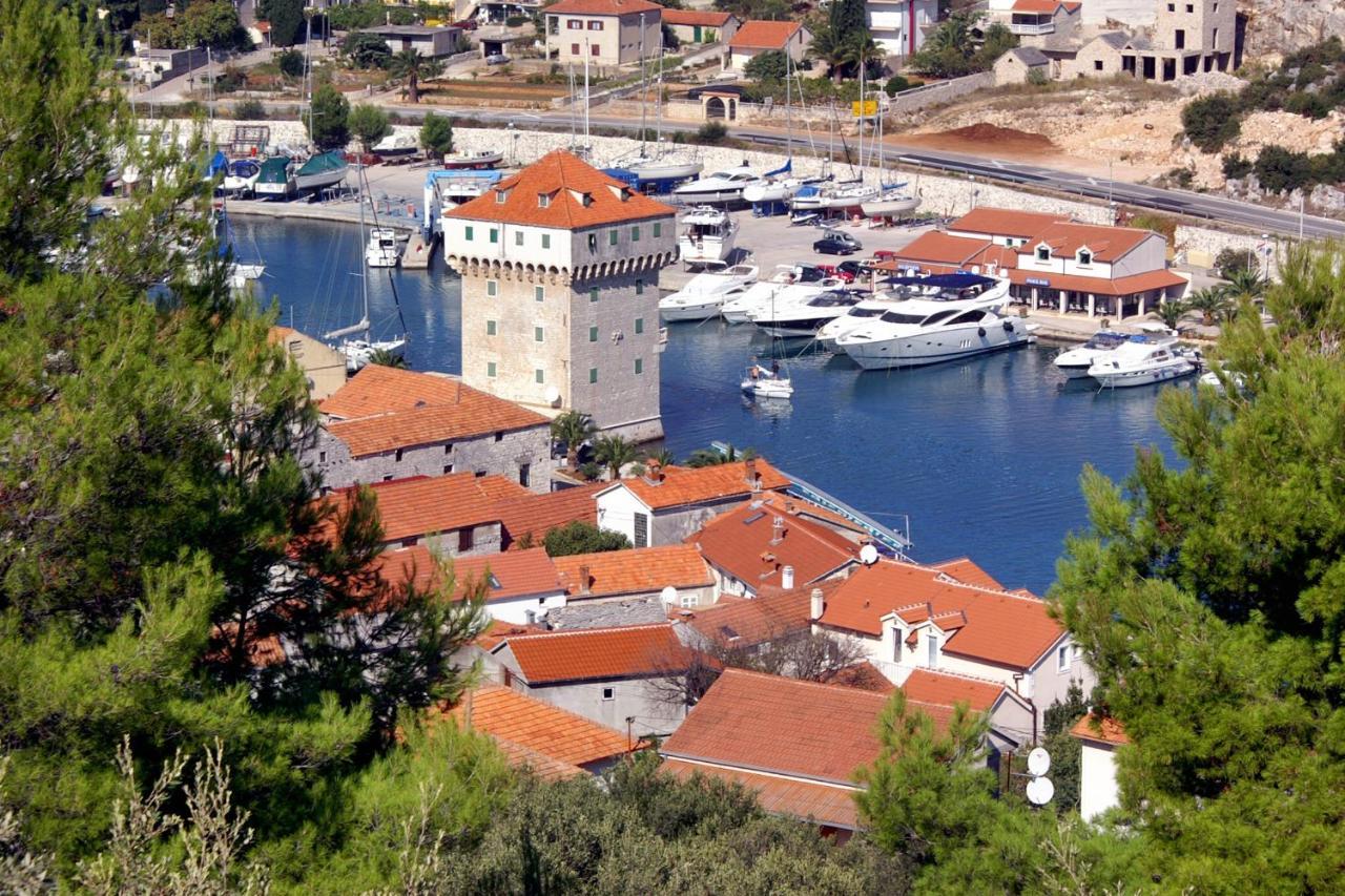 Apartments By The Sea Marina, Trogir - 14191 Esterno foto